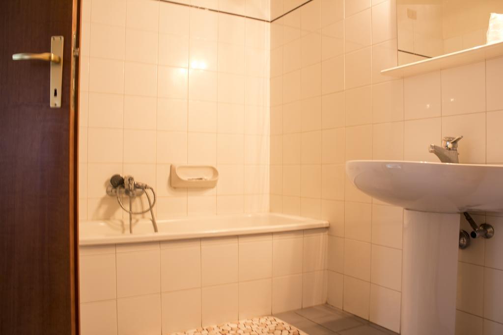 Hotel Falisco Fabrica di Roma Bilik gambar