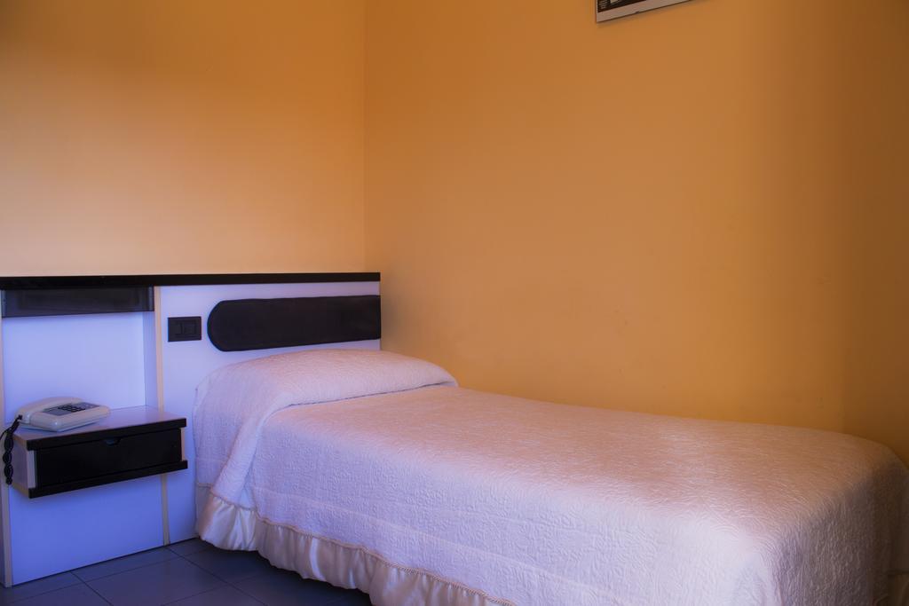 Hotel Falisco Fabrica di Roma Bilik gambar