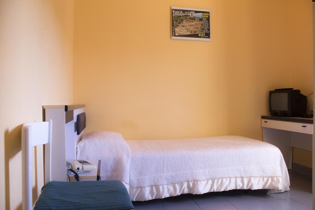 Hotel Falisco Fabrica di Roma Bilik gambar